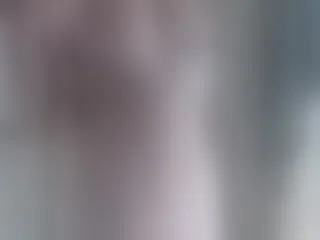 Live sex webcam photo for KenzieCams #251942310