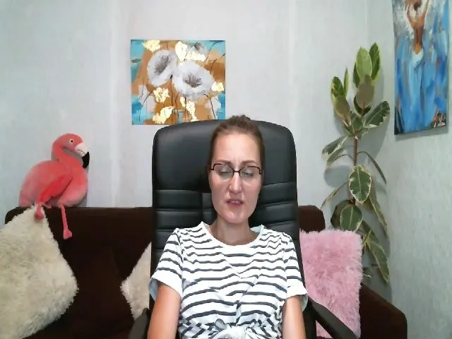 Live sex webcam photo for CuteTinaRose #255928456