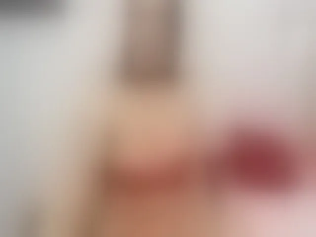 Live sex webcam photo for Astrid_zz #252796157