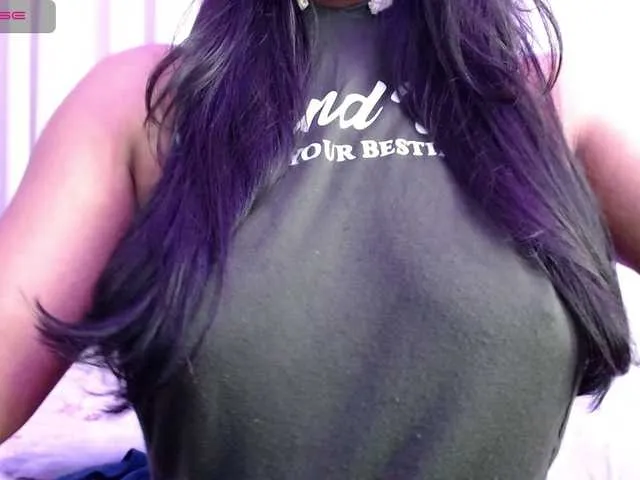 Live sex webcam photo for zoedirty #245107021