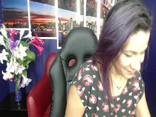 Live sex webcam photo for Infernalsexx #252079160