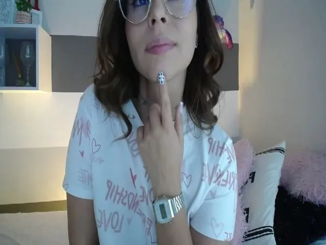 Live sex webcam photo for SUSYBALE #254209602