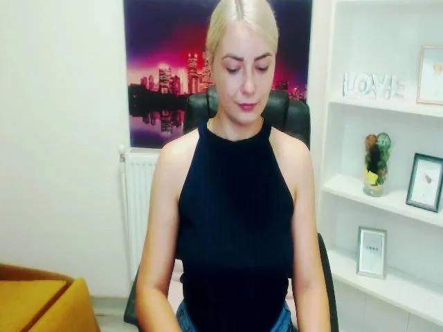 Live sex webcam photo for SoftPleasurex #261886673