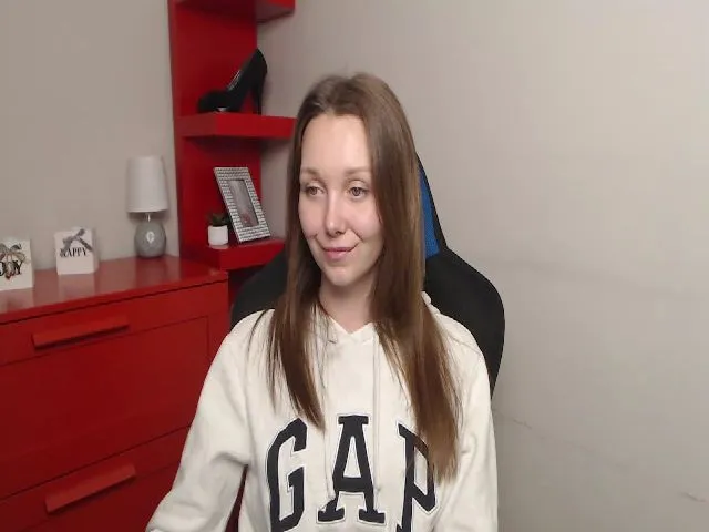 Live sex webcam photo for Little_ZOE #263606787