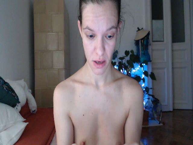 Live sex webcam photo for PetitePinkie #262840342