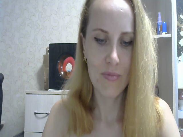 Live sex webcam photo for TrisMery #255618870