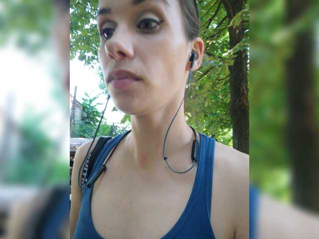 Live sex webcam photo for Mysstery #253401438