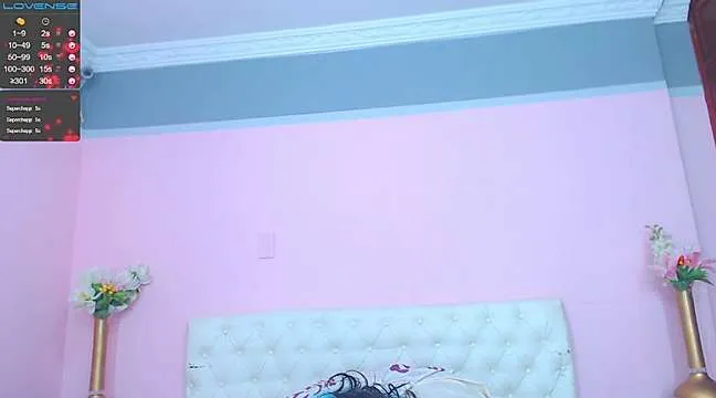 Live sex webcam photo for ArieleGibson #244802658