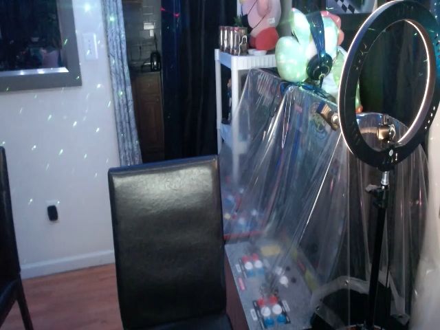 Live sex webcam photo for Dominicansexy #260521512