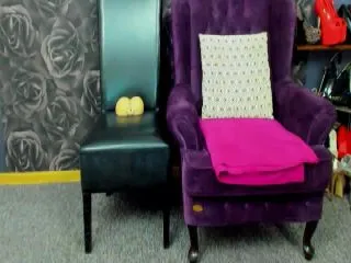 Live sex webcam photo for AlphaWoman #252109296