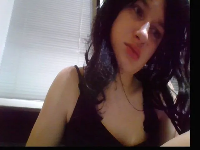Live sex webcam photo for MagikBaby #252297064