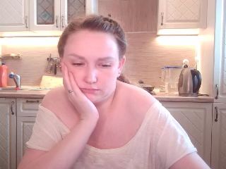 Live sex webcam photo for JaneGrey111 #252145476