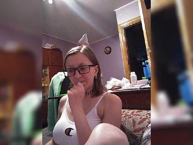 Live sex webcam photo for Zarevna #247595203