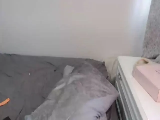 Live sex webcam photo for Crystal_MFC #255702358