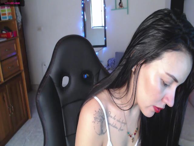 Live sex webcam photo for Lisa_Gerrard_ #252501833