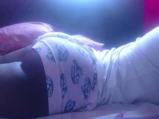 Live sex webcam photo for Daizy-cooper #241467460