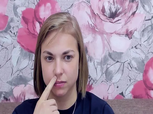 Live sex webcam photo for TataArdent #256427057