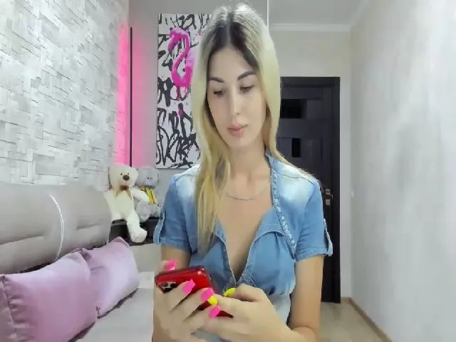 Live sex webcam photo for Mexika #261562941