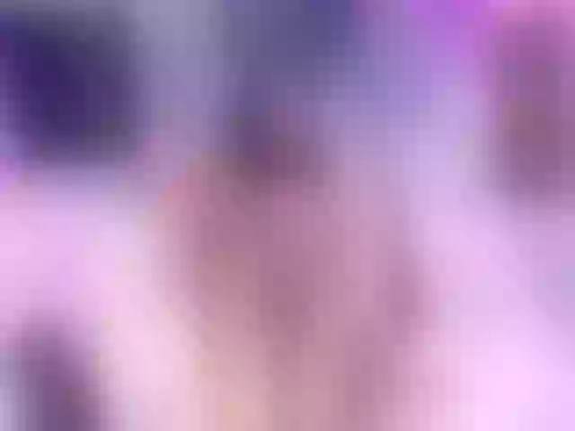 Live sex webcam photo for EmmySweett #265232626