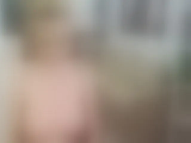 Live sex webcam photo for SophiaSecret #257602725