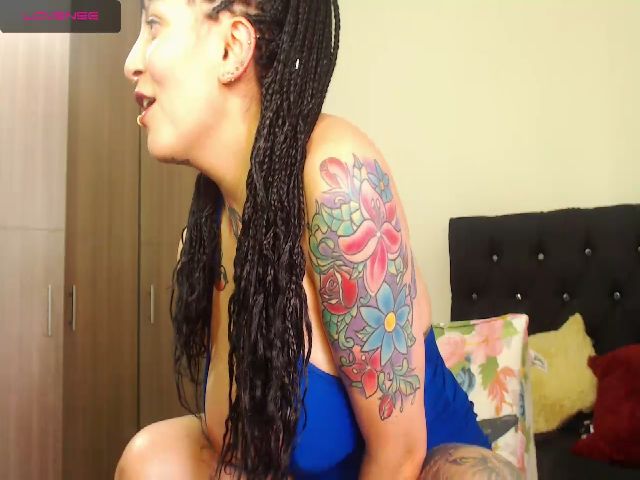 Live sex webcam photo for Catabrown #253870327