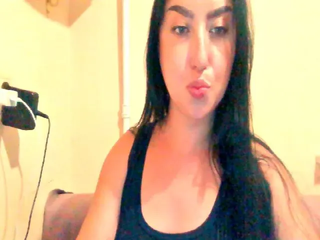 Live sex webcam photo for TiptoPanther #255403483