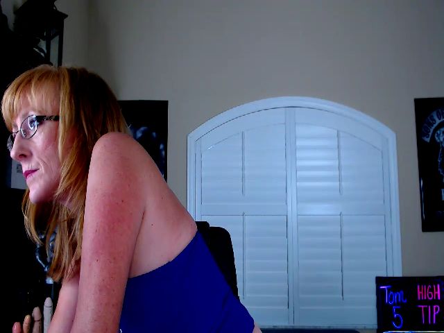 Live sex webcam photo for SummerKnightz #258386312