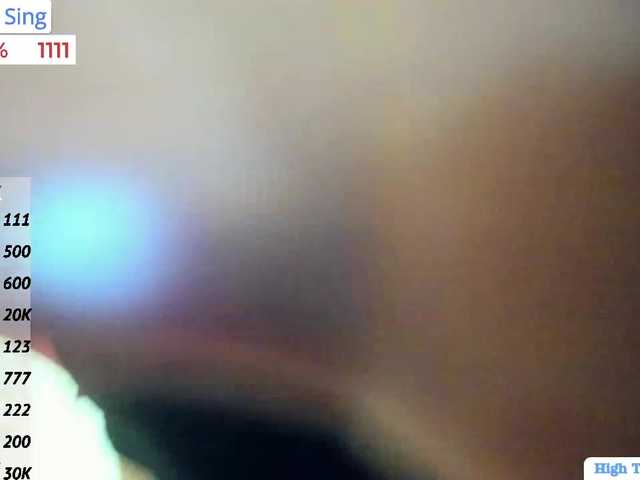 Live sex webcam photo for GoldyXO #241418841