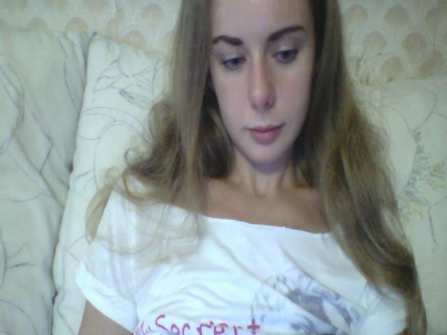 Live sex webcam photo for Stepfania #264228296