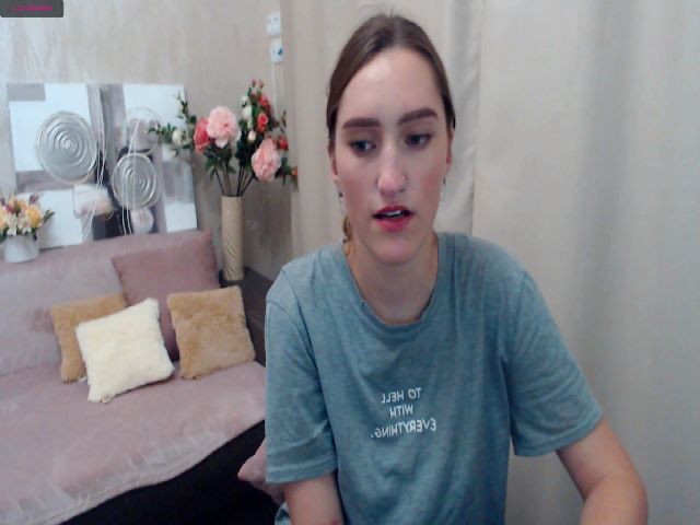 Live sex webcam photo for Anna_Banana91 #261493781