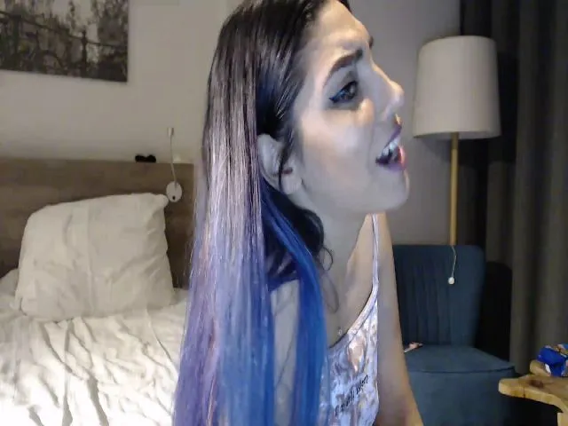 Live sex webcam photo for SoniaBlake #252911940