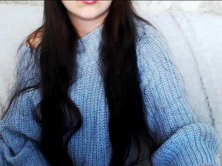 Live sex webcam photo for roxiibb #240846370