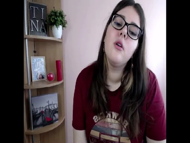 Live sex webcam photo for SweetyTinna #261211731