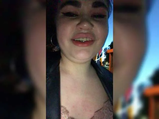 Live sex webcam photo for suchka-black- #244293276