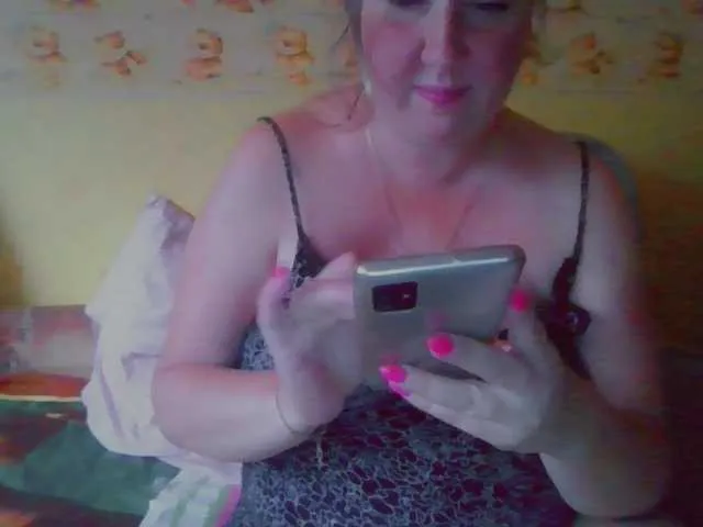Live sex webcam photo for SecretDoll30 #253159432