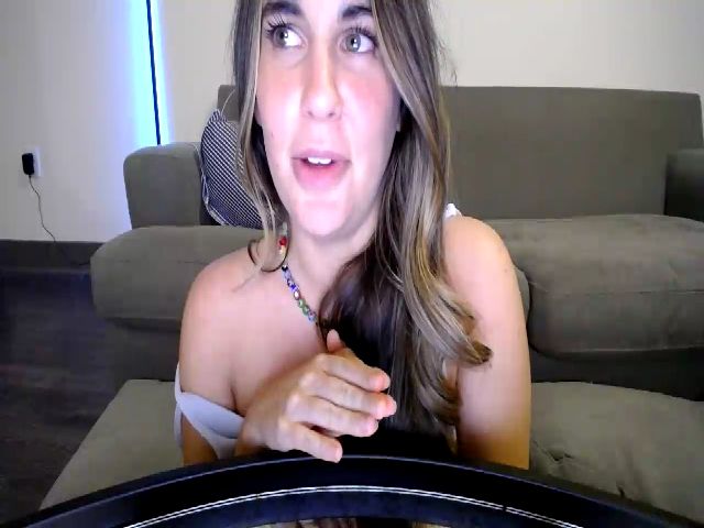 Live sex webcam photo for Scout #255523439