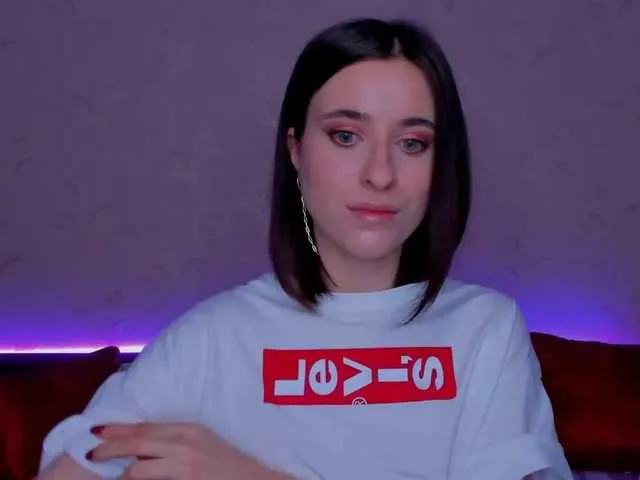Live sex webcam photo for IrkaZefirka #241006498