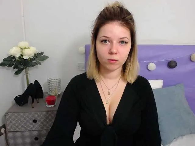 Live sex webcam photo for JosieAdventur #247514609