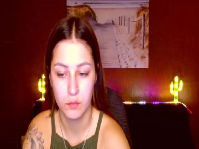 Live sex webcam photo for MsDream_ #253120055