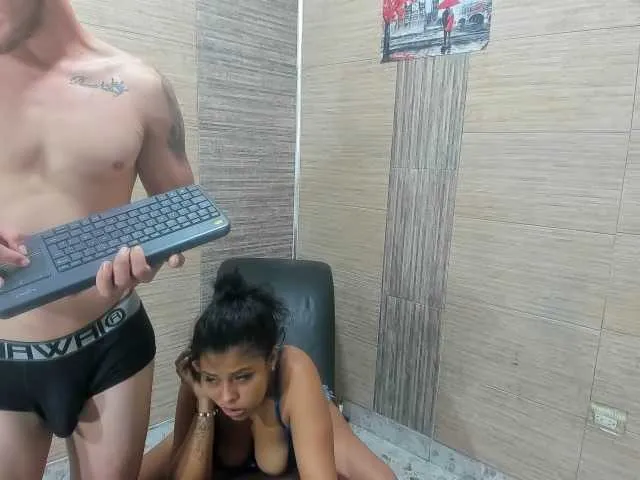 Live sex webcam photo for bdsmparty2 #246651948