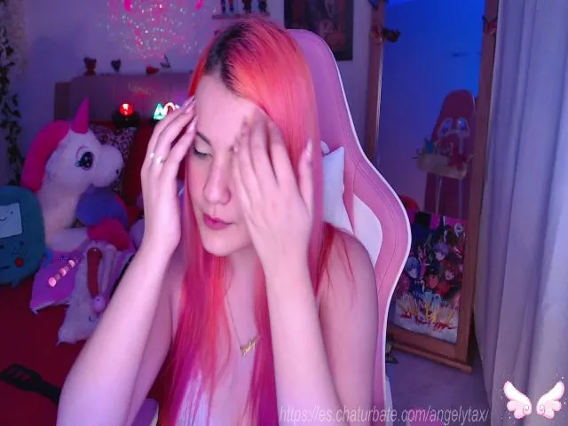 Live sex webcam photo for Angelytaxx #255524557