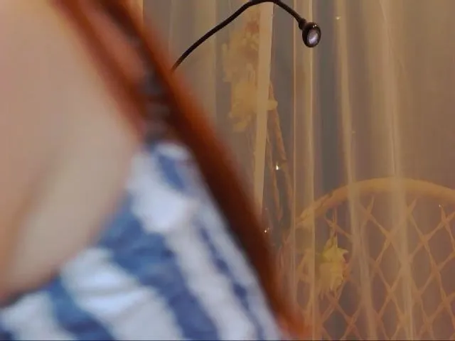 Live sex webcam photo for AyleenRosie #255087782