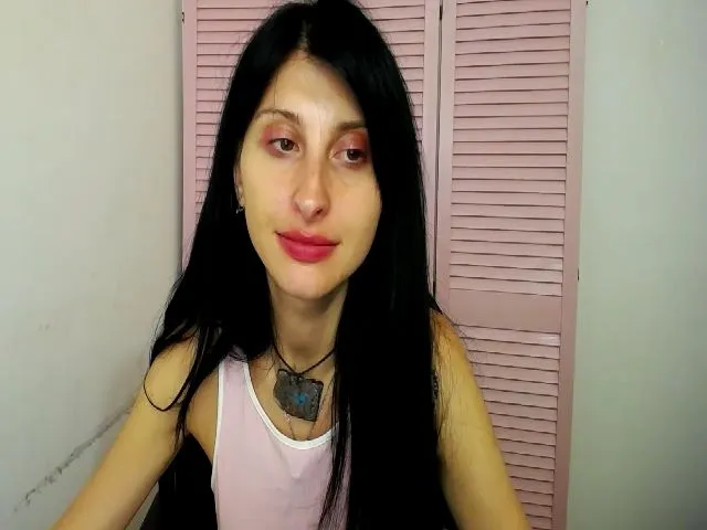 Live sex webcam photo for SnowSpacee #261761889