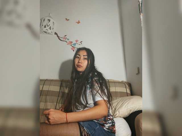 Live sex webcam photo for Milena0606 #244588545