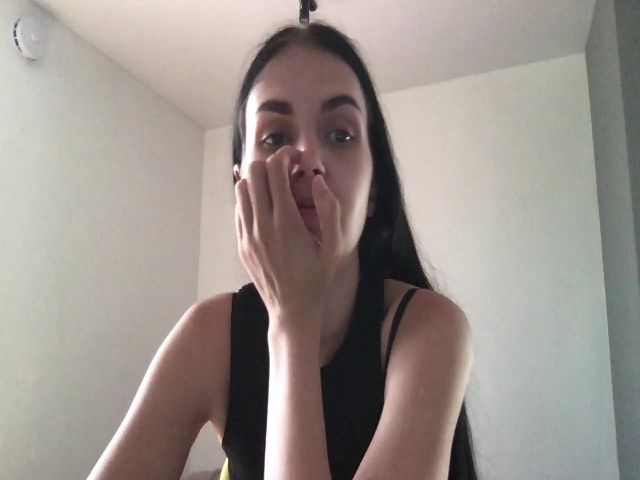 Live sex webcam photo for AdriaPretty #263656444