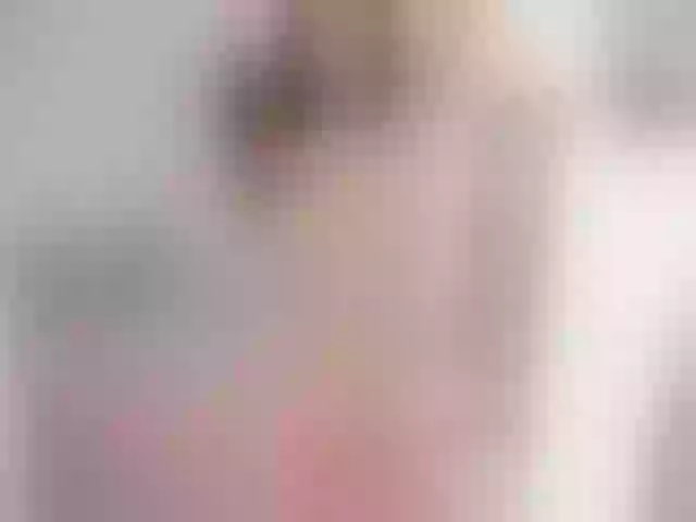 Live sex webcam photo for candytreo #255350190