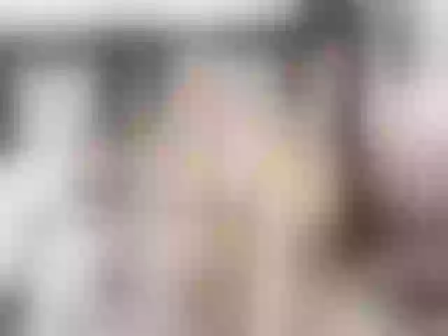Live sex webcam photo for Elliza717 #252931802