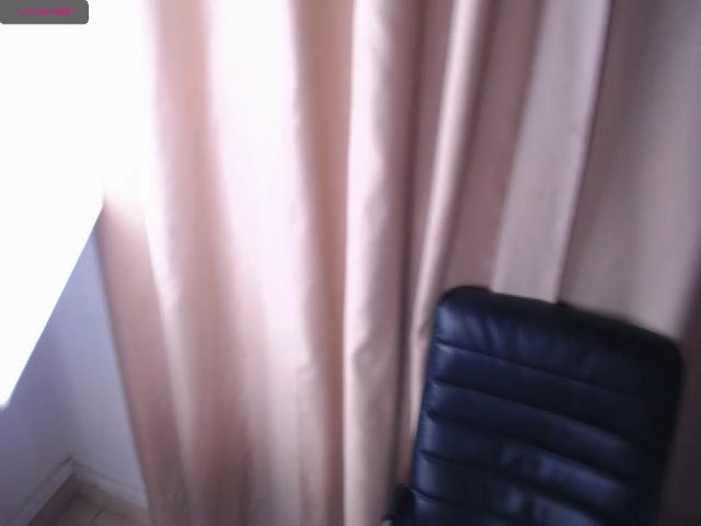 Live sex webcam photo for Liza_david #255515827