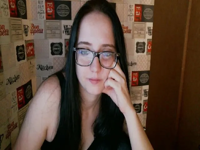 Live sex webcam photo for RebekaJo #253712158