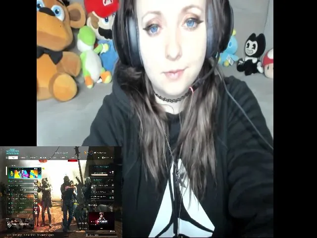 Live sex webcam photo for PrincessBluu #264081242